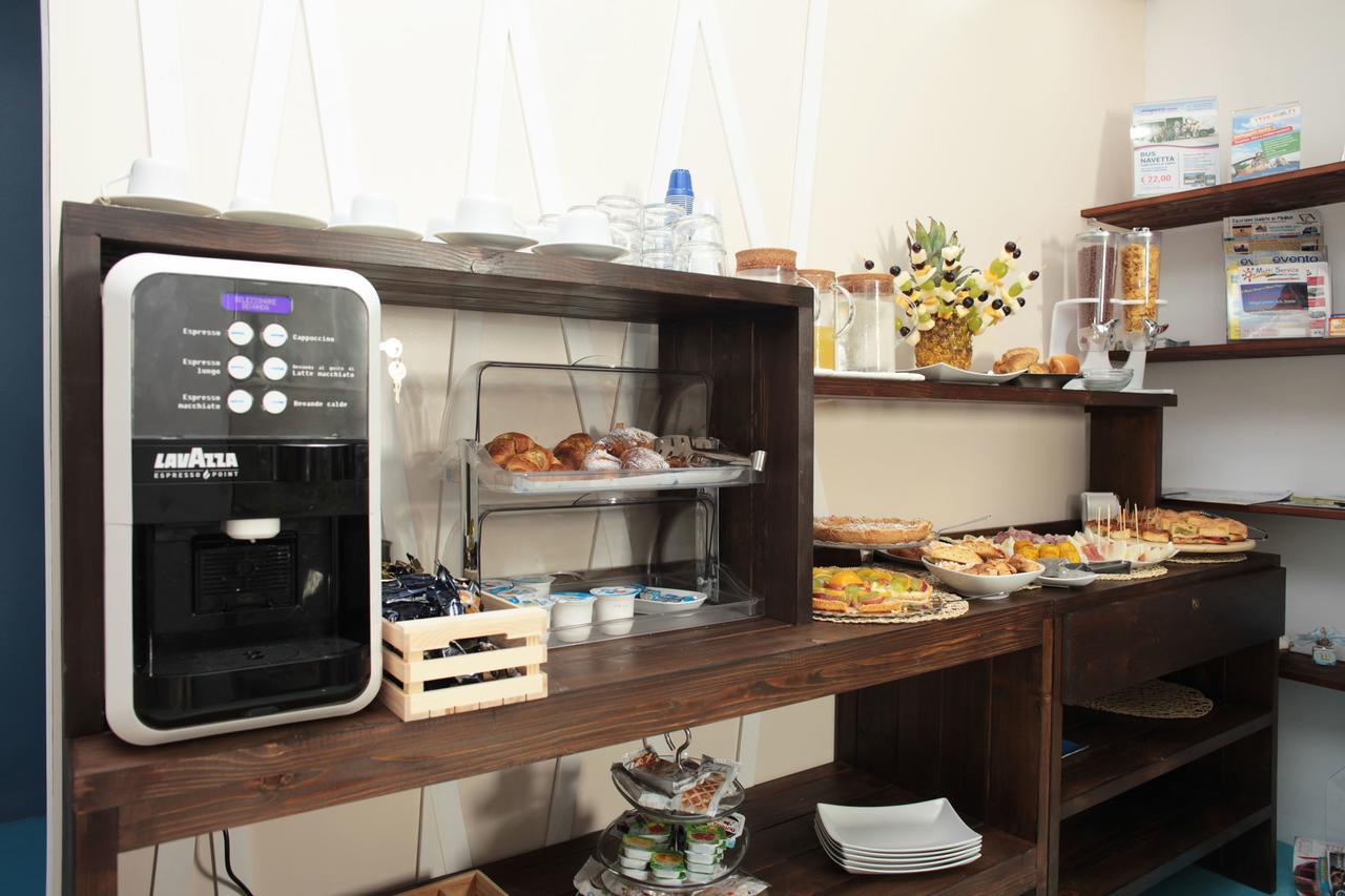Rivazzurra Design Rooms 圣维托罗卡波 外观 照片