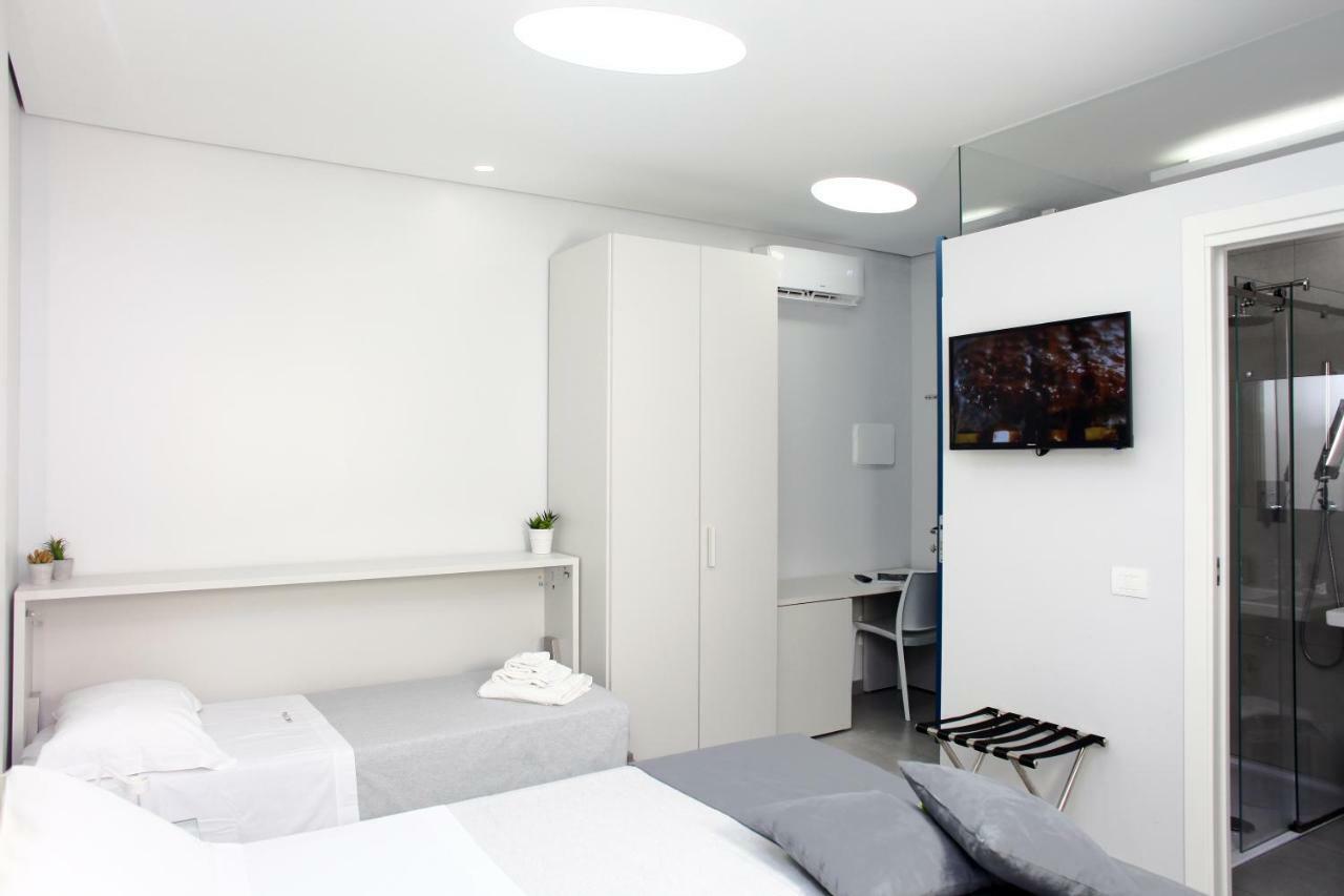 Rivazzurra Design Rooms 圣维托罗卡波 外观 照片
